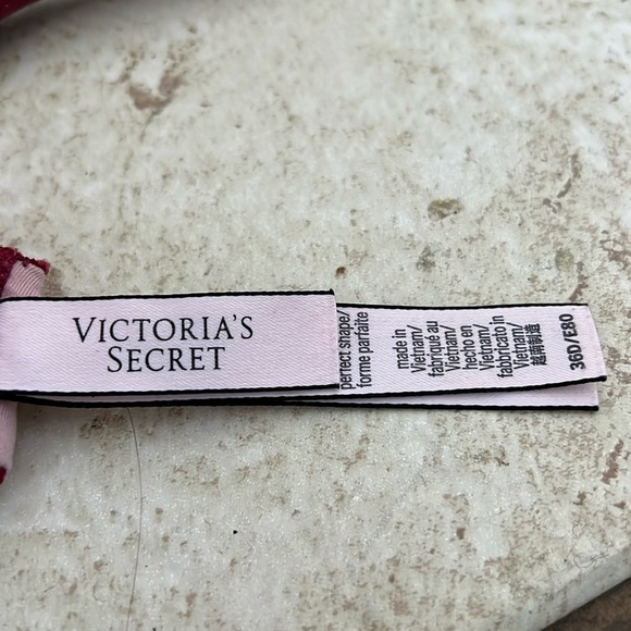 Victoria’s Secret Body By Victoria Wire Free Perfect Shape Bra size 34C - Picture 6 of 8
